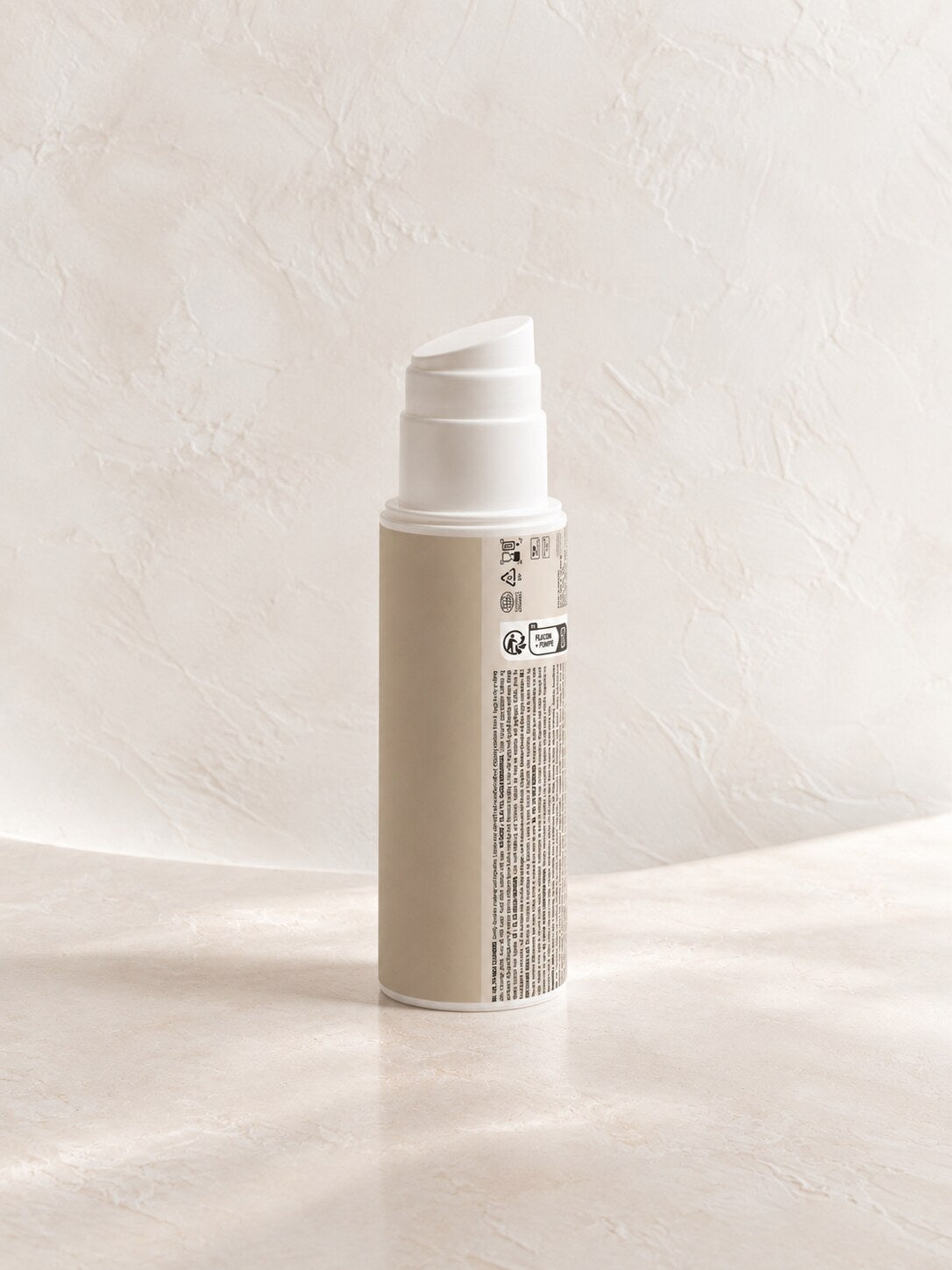 Nettoyant visage huile lait, vue de dos